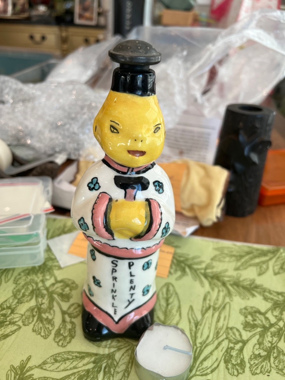 Ceramic laundry sprinkler antique small flea chip on back. Very decorative one